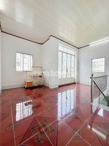  NHÀ TRỆT LẦU TRUNG TÂM NINH KIỀU LẤY HỘ KHẨU CHO CON