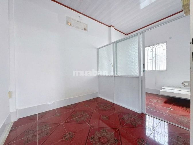  NHÀ TRỆT LẦU TRUNG TÂM NINH KIỀU LẤY HỘ KHẨU CHO CON