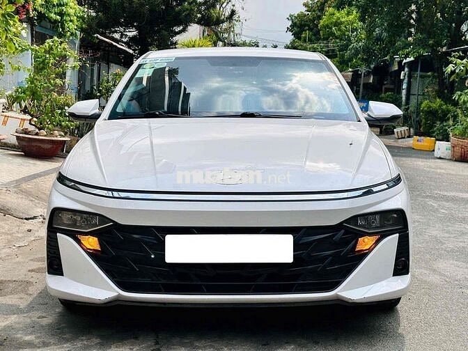 Hyundai Accent 2025 1.5 AT 21.000km Trắng 1 chủ