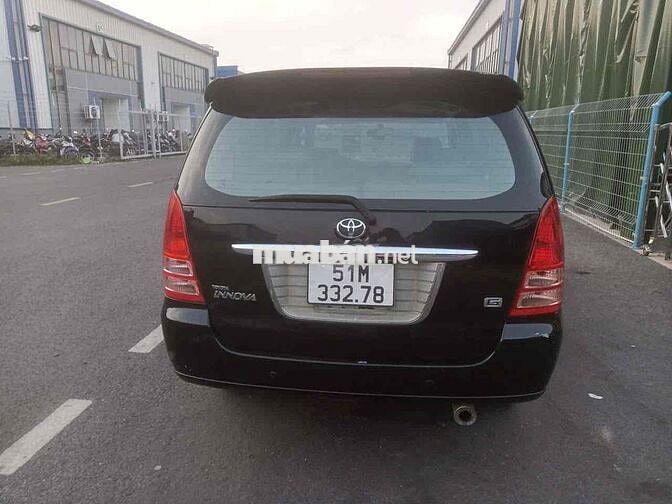 Toyota Innova 2006 Đen 7 chỗ