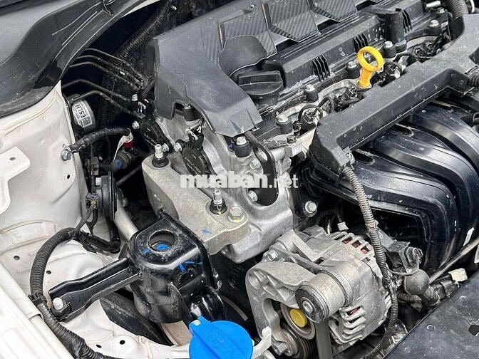 Hyundai Accent 2025 1.5 AT 21.000km Trắng 1 chủ