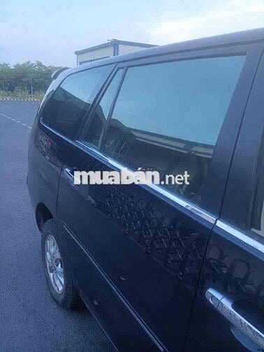 Toyota Innova 2006 Đen 7 chỗ