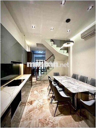 🔥 SIÊU PHẨM MẶT TIỀN ĐƯỜNG ĐÔI – VIEW CÔNG VIÊN – CÓ THANG MÁY 🔥