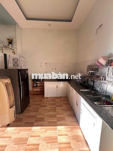 Cách biển 1km nhà có sẵn nội thất chỉ 2tỷ3