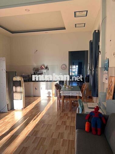 Cách biển 1km nhà có sẵn nội thất chỉ 2tỷ3