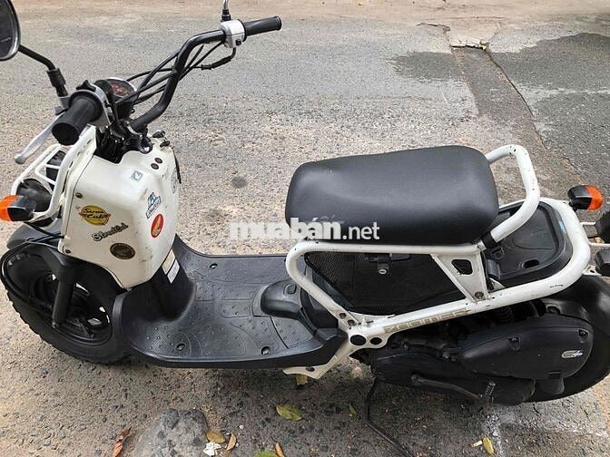 Honda Zumer màu Trắng