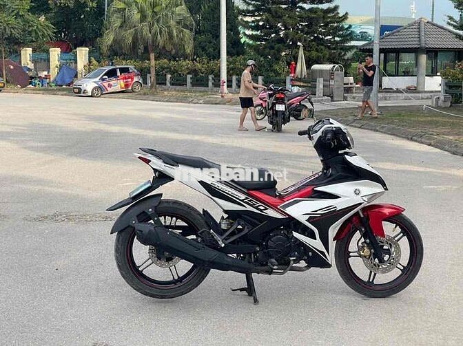 Yamaha Exciter 150 Trắng Đỏ Đen