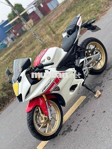 Yamaha R15M Trắng đỏ 15000 km