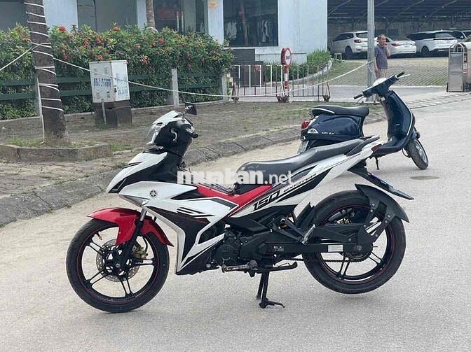 Yamaha Exciter 150 Trắng Đỏ Đen