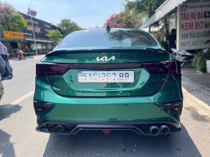 Kia Cerato Xanh lá 5 chỗ