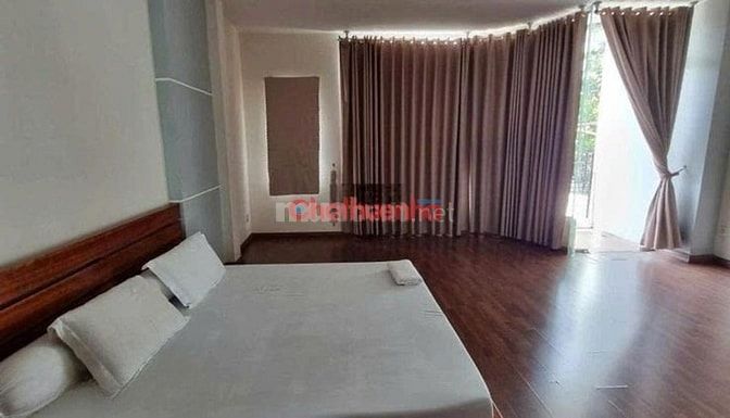 Cho thuê nhà nguyên căn đường số 18, Bình Hưng Hoà