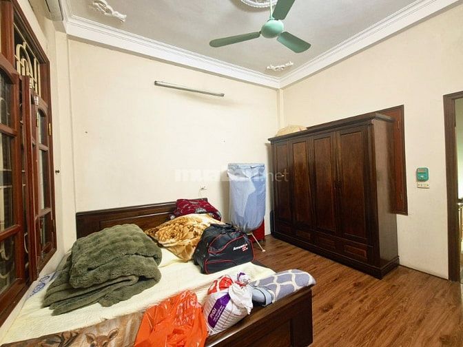 Bán nhà phố Minh Khai 40m, 4 tầng, ngõ ô tô, kinh doanh. Giá 13,3 tỷ