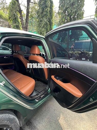 Kia Cerato Xanh lá 5 chỗ