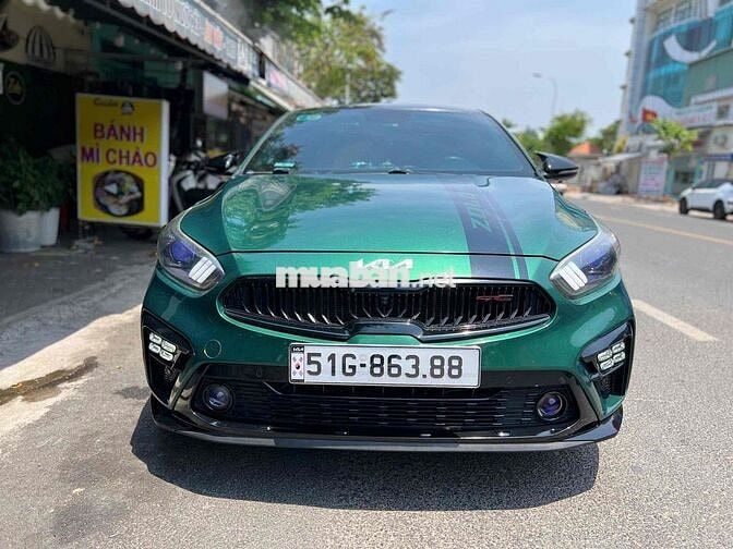 Kia Cerato Xanh lá 5 chỗ