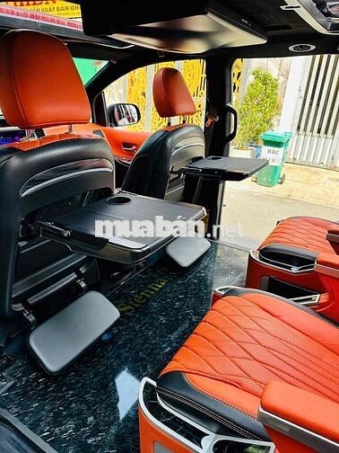 Toyota Sienna Limited Model 2013 nội thất ghế Vip