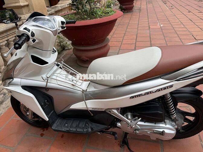 Honda Air Blade Trắng 2011