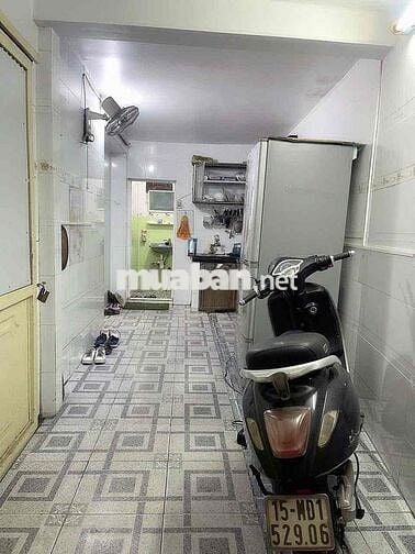 Nhà chính chủ trong trung tâm thành phố cho hộ gia đình thuê lâu dài