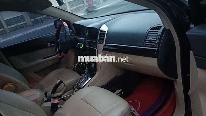 Chevrolet Captiva Đen