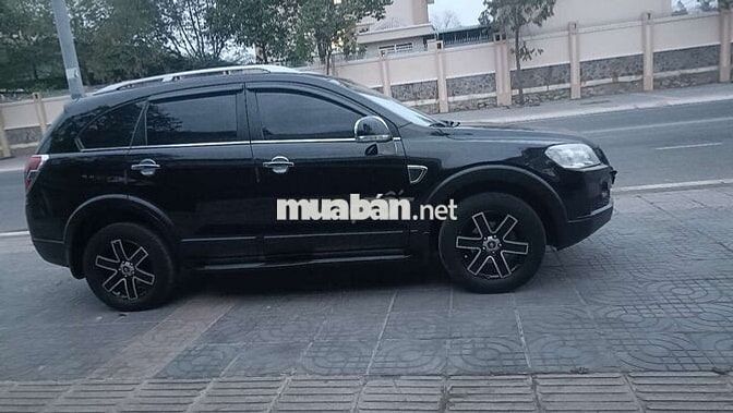 Chevrolet Captiva Đen