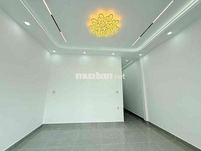 Nhà kiểu hiện đại, diện tích rộng, gần chợ, KCN cầu cần thơ, full thổ