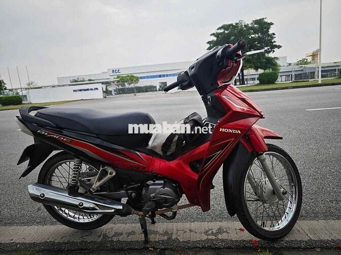 Honda Blade 2017 màu Đỏ