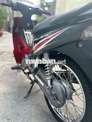 Honda Blade 110cc 2018 Đỏ đen Zin100% Bs.Tp Vip