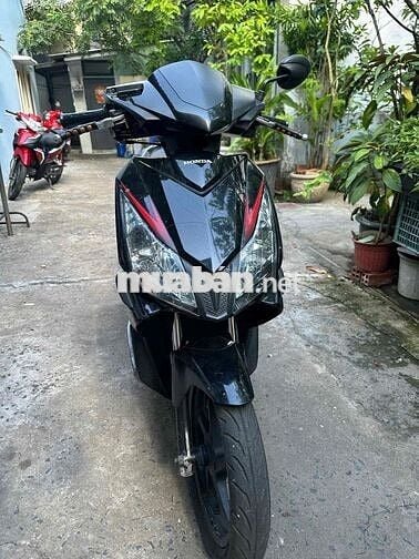 Honda Air Blade Đỏ đen