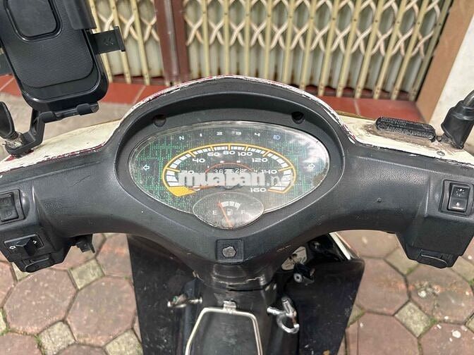 Honda Future 125 Trắng đen 36252 km