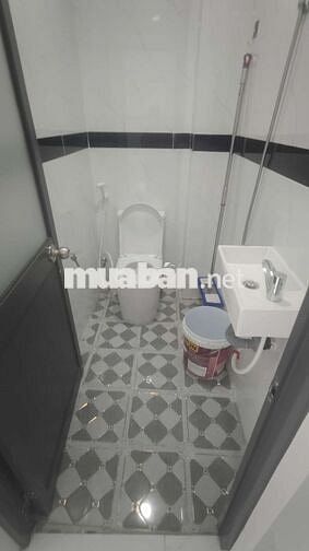 Nhà cấp 4 tổng dt 25 m đường 48 hbc thủ đức