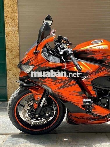 Kawasaki Ninja ZX-4R Đen cam biển 29 mới tinh