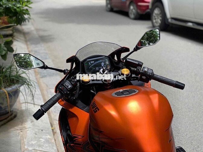 Kawasaki Ninja ZX-4R Đen cam biển 29 mới tinh