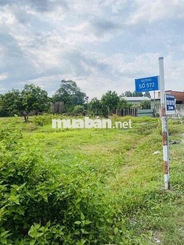 bán đất 5x20 nở hậu đường 6m thông gần trường học
