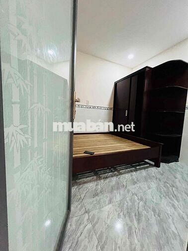 cho thuê nhà Thạnh Lộc 19 3 phòng ngủ đường xe hơi thông