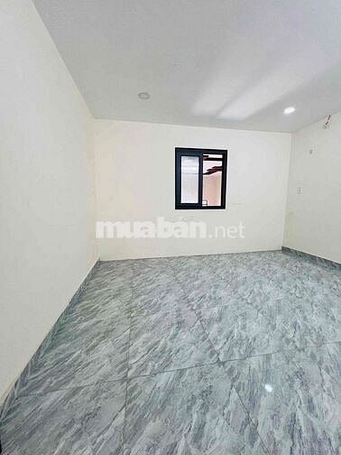 cho thuê nhà Thạnh Lộc 19 3 phòng ngủ đường xe hơi thông