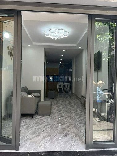 Nhà 1/ hẻm xe taxi đậu trước nhà Nguyễn Kim. 3,2mx11m.NH_Giá 5.65tỷ