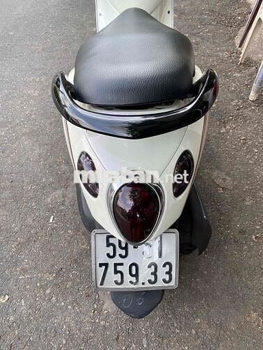 Yamaha Classico màu Trắng