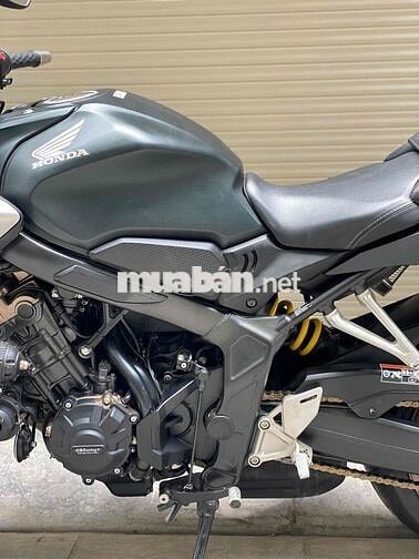 Honda CB650R 2022 Đen sần 10000 km xe lướt mới đep