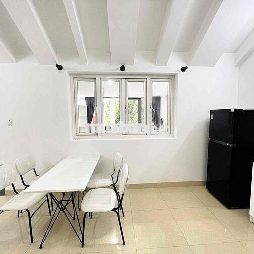 Hệ thống cho thuê studio/duplex ban công full NT ngay trung tâm