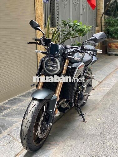 Honda CB650R 2022 Đen sần 10000 km xe lướt mới đep