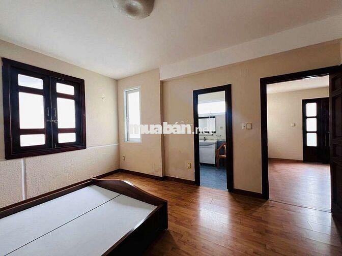 Cho thuê biệt thự góc 2 MT Đường số 12 nội khu P.Tân Thuận Đông Q7