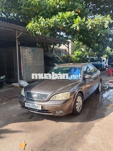 Ford Mondeo 2004 Nâu