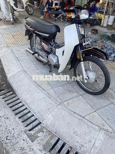 Honda Super Dream