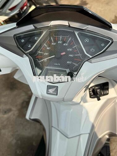 Honda Air Blade 125/ 422222 / Như Mới- Phong Thủy