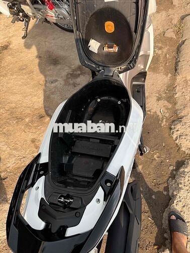 Honda Air Blade 125/ 422222 / Như Mới- Phong Thủy