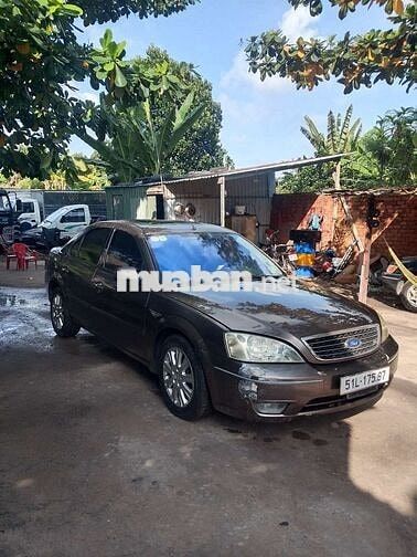 Ford Mondeo 2004 Nâu