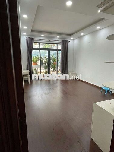 CHO THUÊ NHÀ NGUYÊN CĂN HẺM XE HƠI 502 – HUỲNH TẤN PHÁT, QUẬN 7
