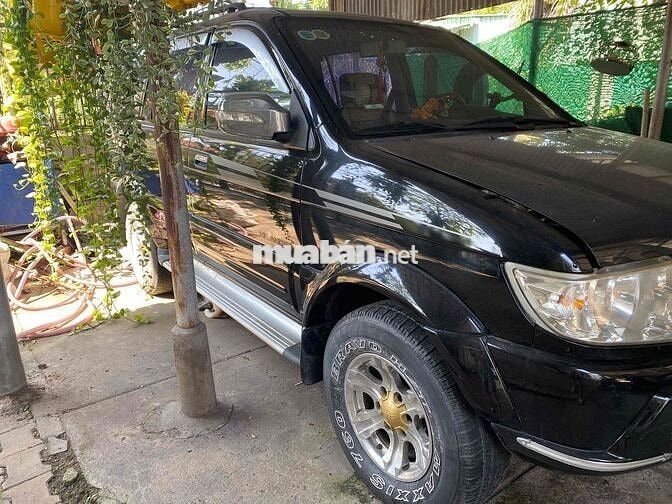 Isuzu Hilander 2006 8 chỗ Đen