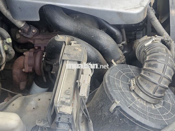 Isuzu D-Max Bạc 5 chỗ Số sàn