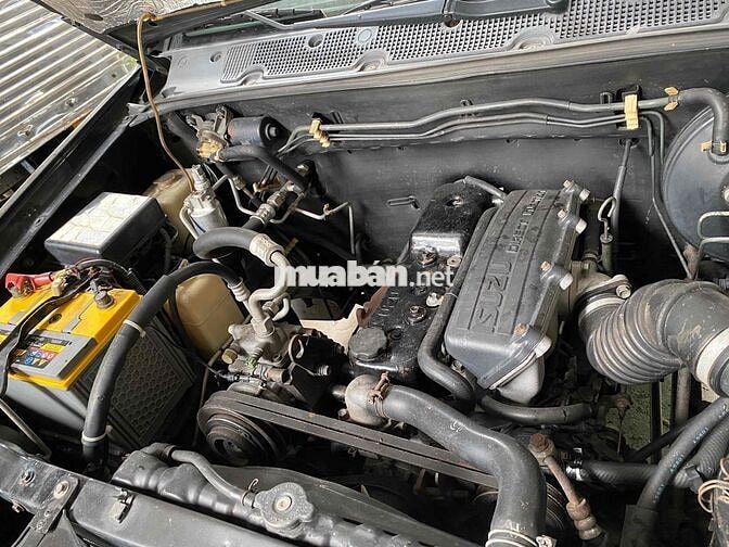 Isuzu Hilander 2006 8 chỗ Đen