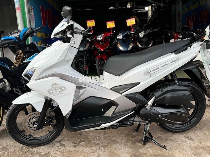 Honda Air Blade 125/ 422222 / Như Mới- Phong Thủy